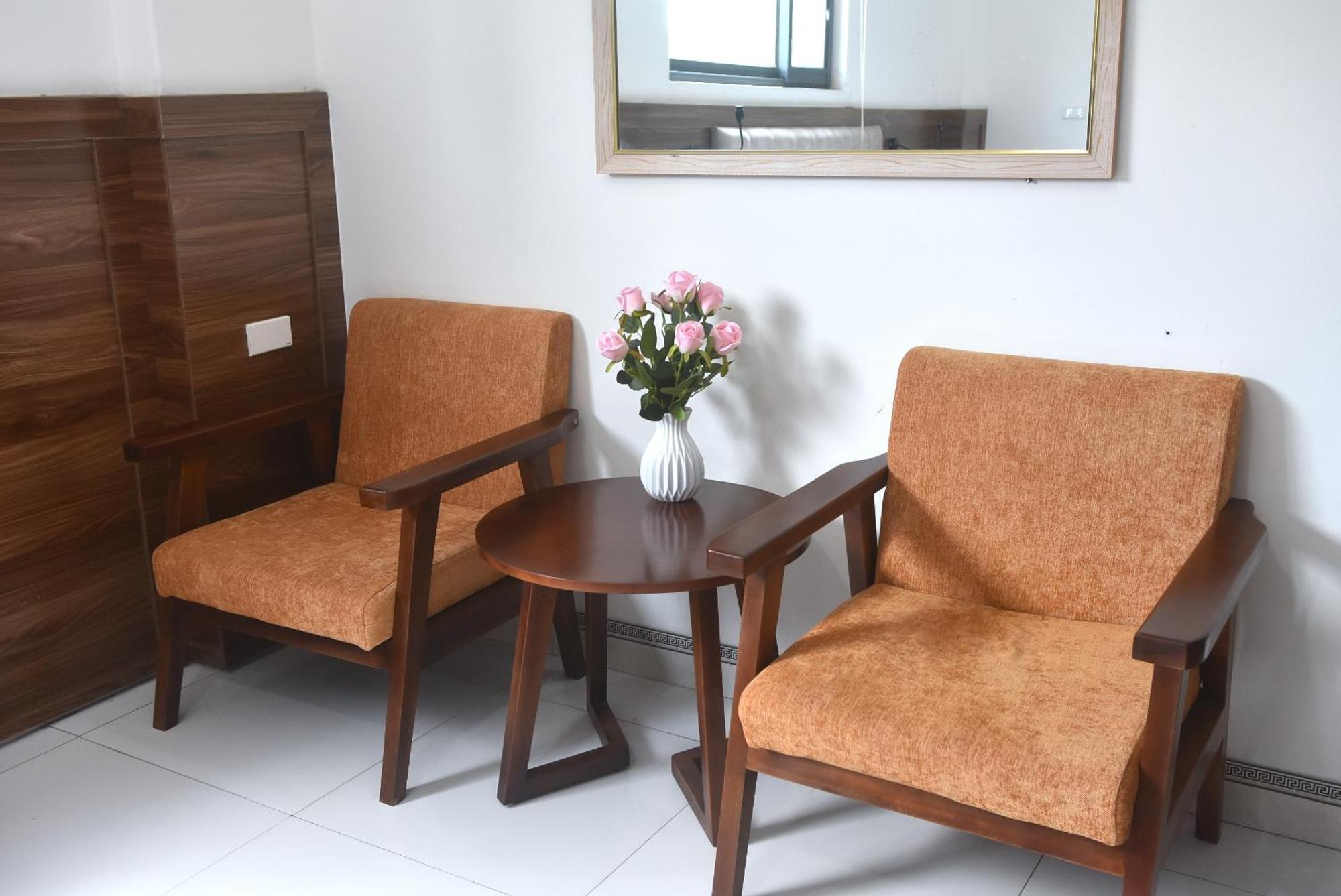 Thanh Hang Hotel Near Emerald My Dinh Hanoï Extérieur photo